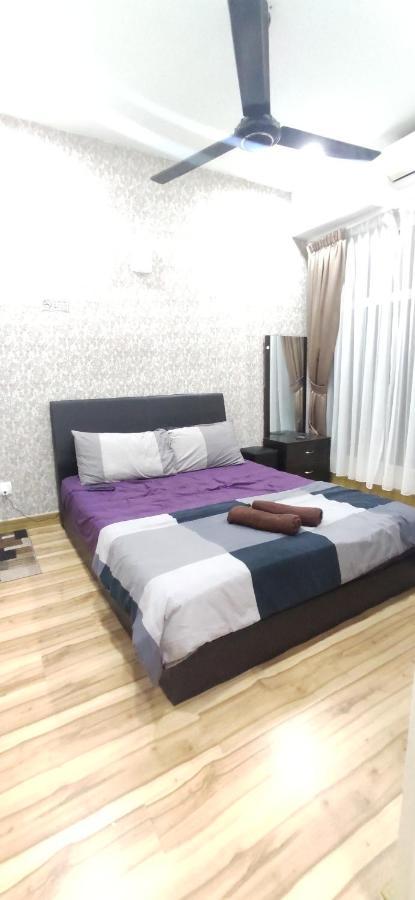 Апартаменты Dperdana -Dinies Pool,Wifi, Centre Of Kota Bharu, 4-5 Pax Экстерьер фото